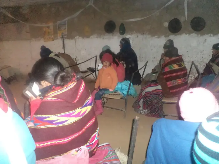 Enseñando en Achin/Achin malcaćhu yaćhayächin