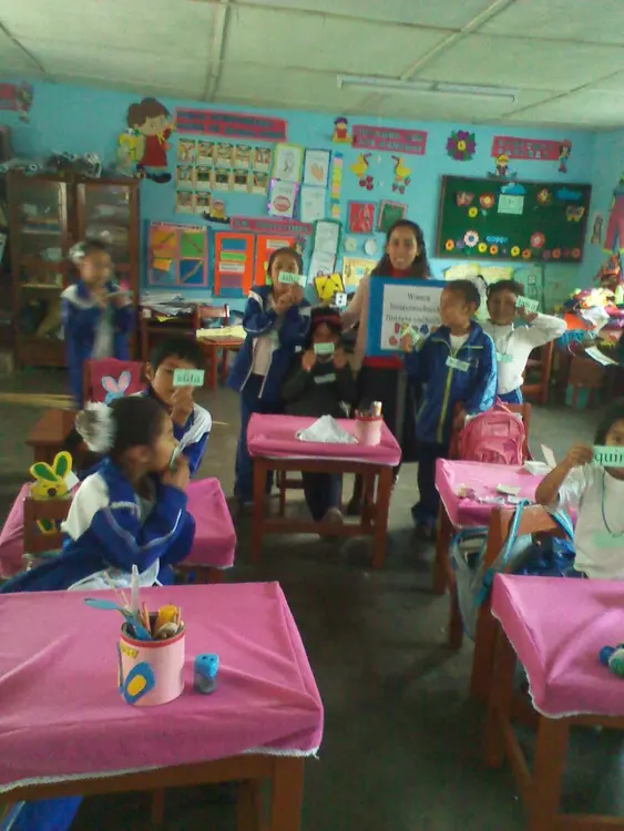 Institución E. de Pariahuanca/Pariahuanca Yaćhay Wasićhu yaćhayächin